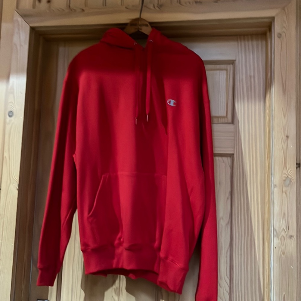 New Men’s Large Red Champion Hoodie